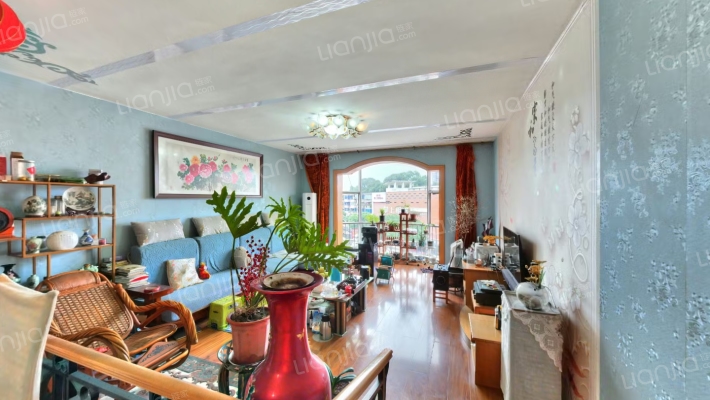 来凤路117号二手房实景图