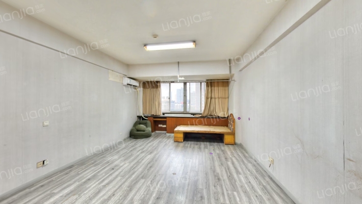 建宇大厦二手房实景图