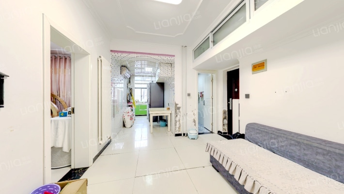 省保险公司宿舍楼二手房实景图