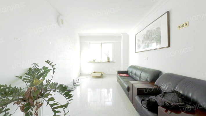 鸿利公寓二手房实景图