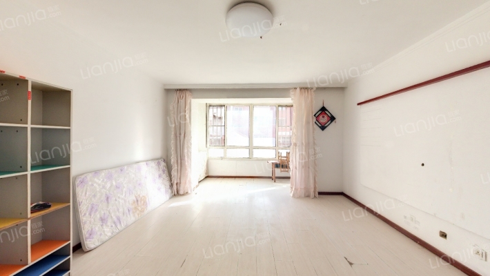 中德国际花园2二手房实景图