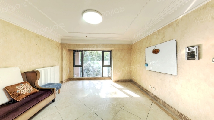 中海塞纳丽舍东苑二手房实景图