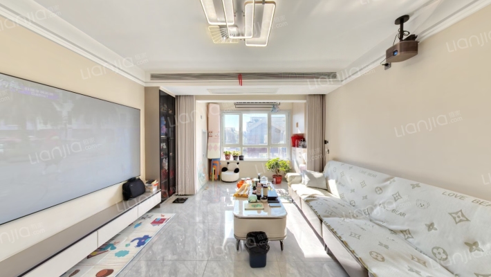 融创御河城二手房实景图