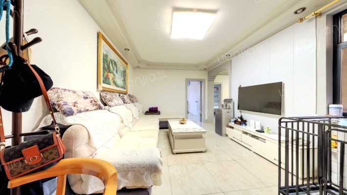 兰泰花园二手房实景图