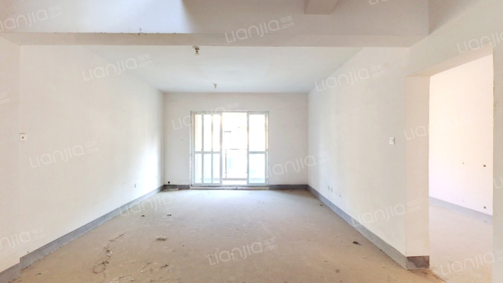 观山名筑南区二手房实景图