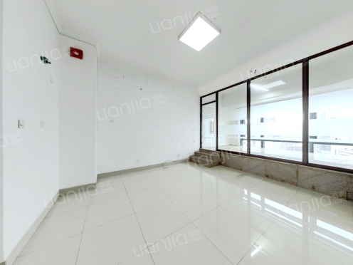 整租·英利国际广场 1室1厅 错层 东