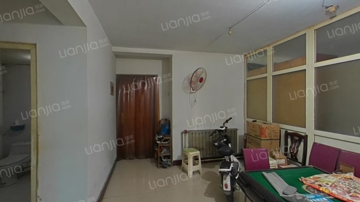 金能小区二手房实景图