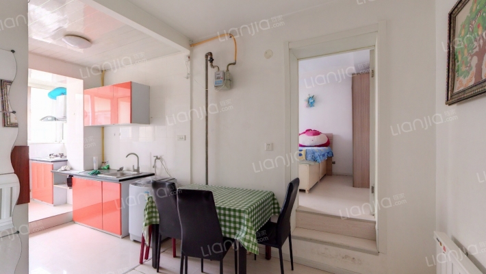 领事馆社区电大北小区二手房实景图