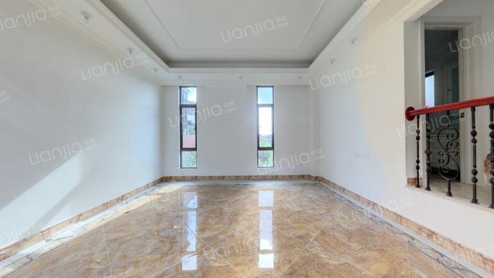 碧桂园天麓1号二手房实景图