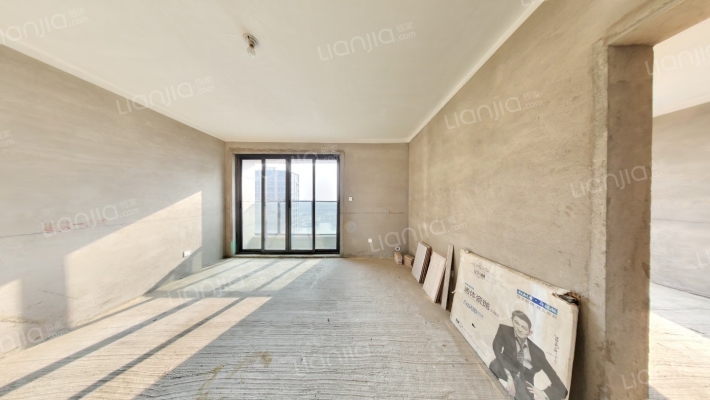 金沙湖高尔夫观邸南区二期二手房实景图