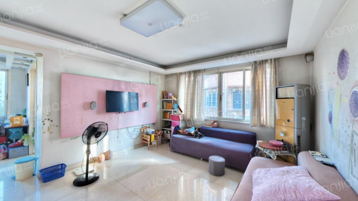 龙沈新村二手房实景图