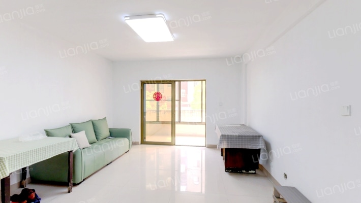 皇马花园二手房实景图