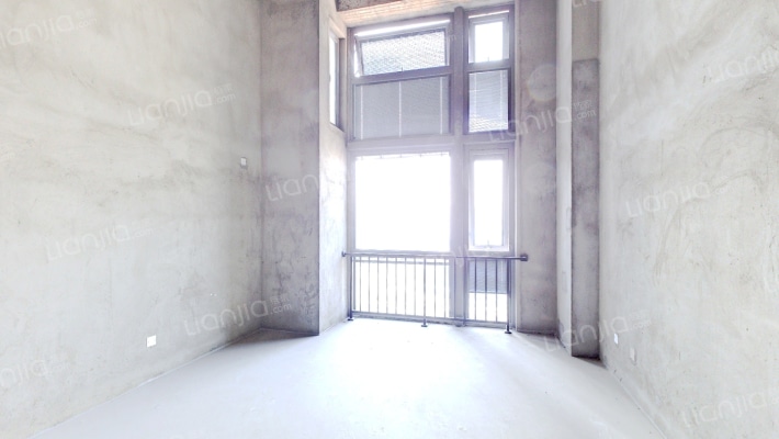 宝龙公寓二手房实景图