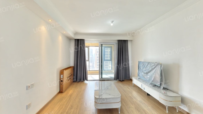 颐蓝湾花苑二手房实景图