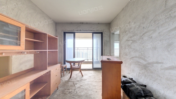 奥园香槟花园二手房实景图