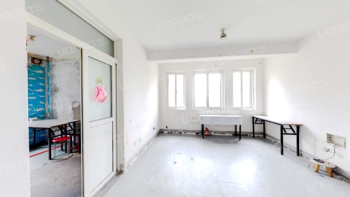 新港花苑二手房实景图