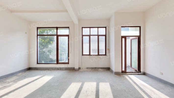 清扬康臣锦院二手房实景图