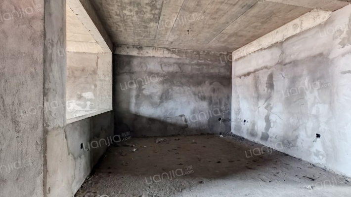 新华西路836号二手房实景图