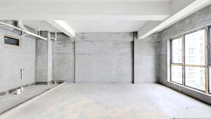 新钱湖景苑二手房实景图