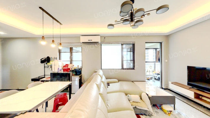 万科幸福悦A区二手房实景图