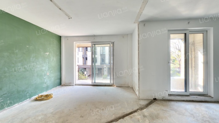 甲第十七二手房实景图