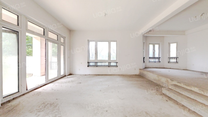 中昊檀宫二手房实景图