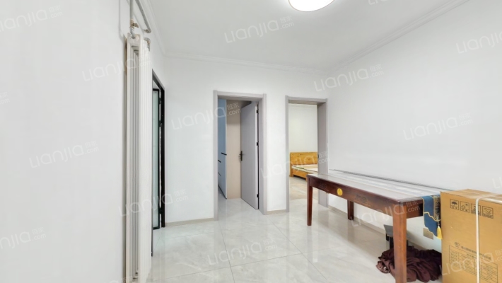 共和新街造纸厂家属院二手房实景图