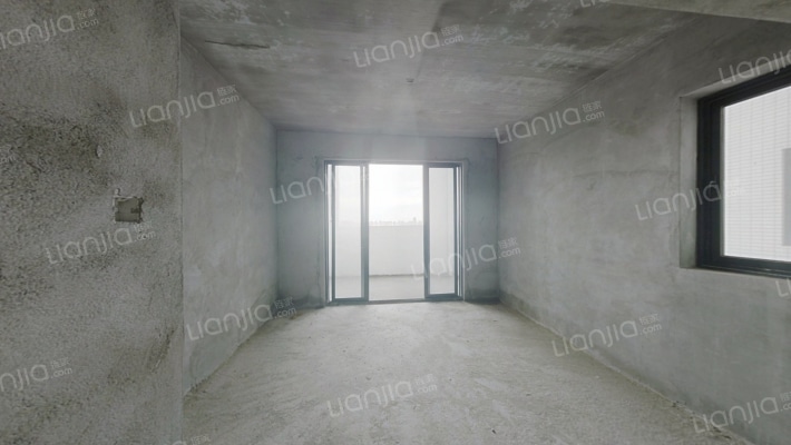 馨隆天地二手房实景图