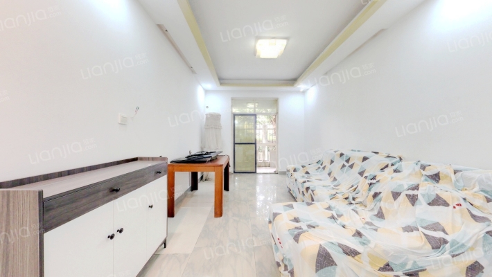 天鹅湖假日山庄二手房实景图