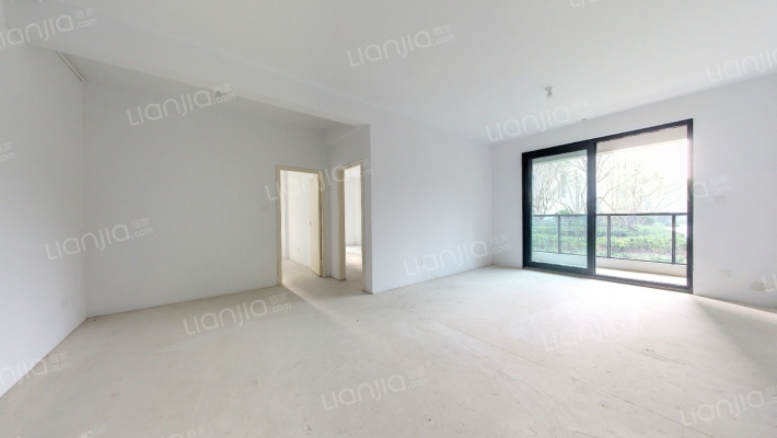 四季华庭二手房实景图