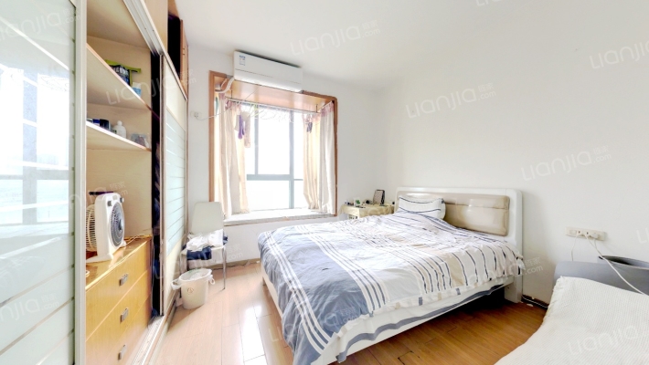 沁康园二手房实景图