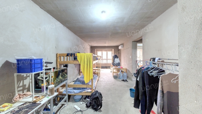 路劲隽澜湾绿境华庭二手房实景图