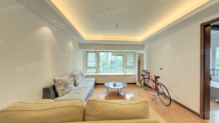 万科蓝色东方二手房实景图