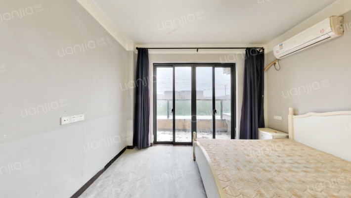 正元香槟花园二手房实景图