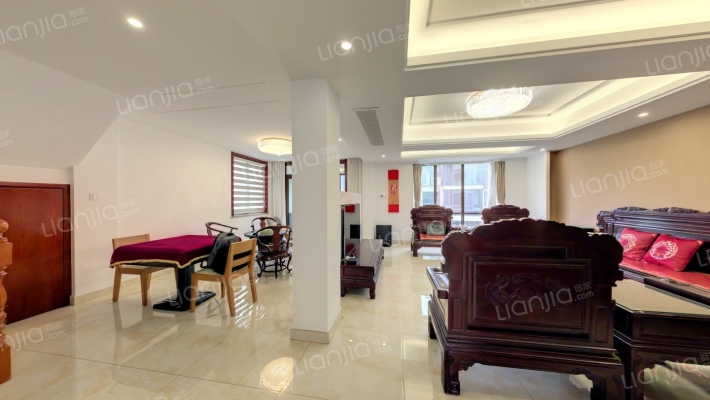 三江鸣翠蓝湾二手房实景图