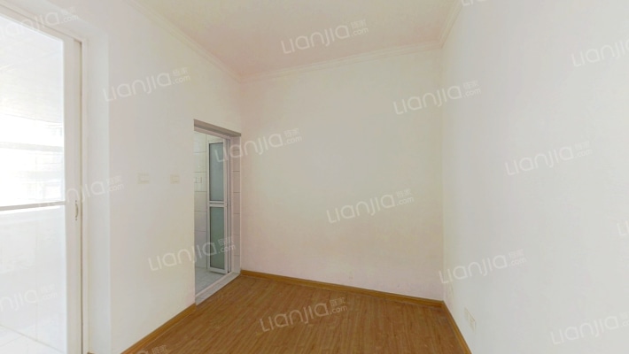 繁荣路23号二手房实景图