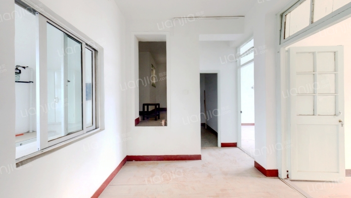 解放新村二手房实景图