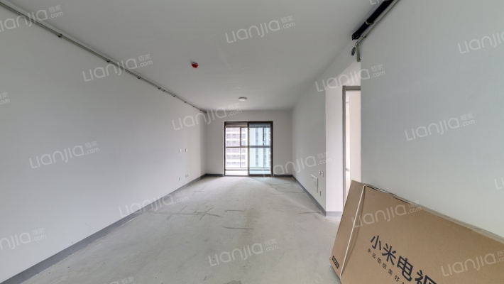 卓越玲珑湾二期二手房实景图