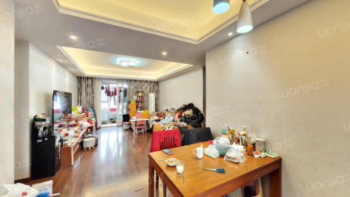 万科城麓园二手房实景图