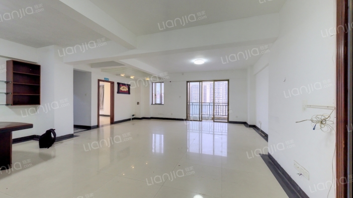 南滨骏园二手房实景图