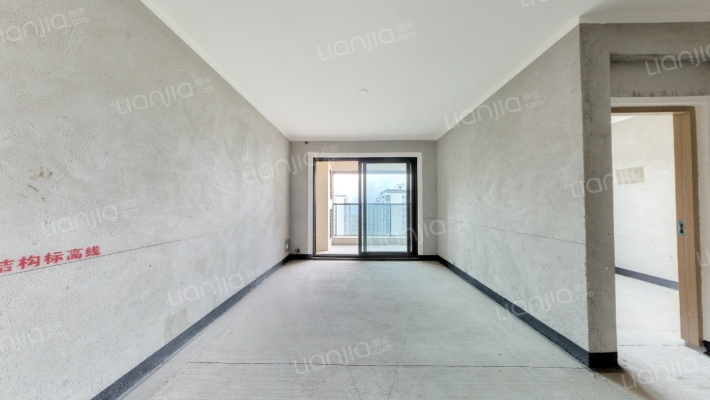 鲁能领秀城二期二手房实景图