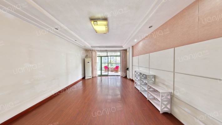 奥林花园B区二手房实景图