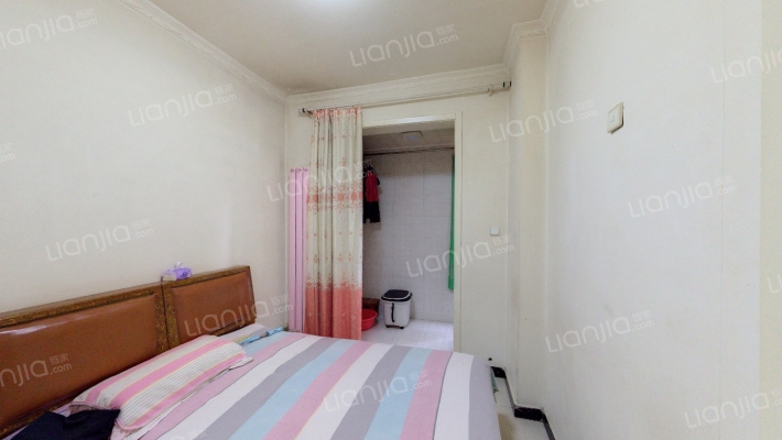 唐品A二手房实景图