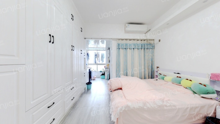 东方丽池二手房实景图