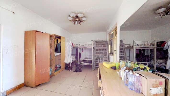 山西国际大厦宿舍二手房实景图