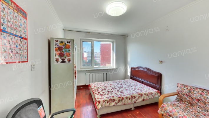 凌空六小区二手房实景图