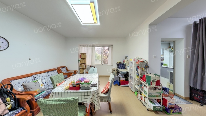 红谷世纪花园C区二手房实景图