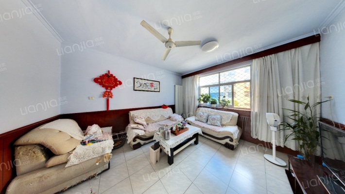 吕花园居民小区二手房实景图