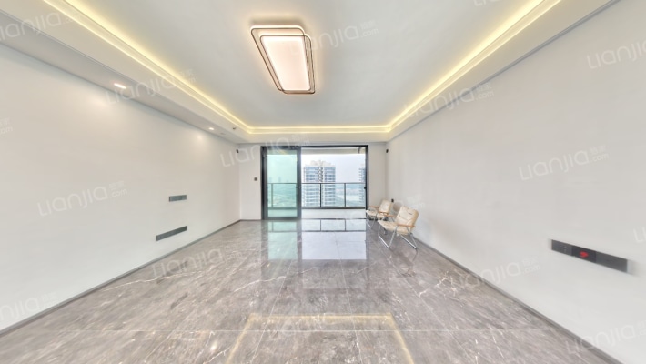 华侨城天鹅堡二期二手房实景图