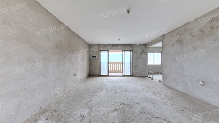 半岛居家二手房实景图